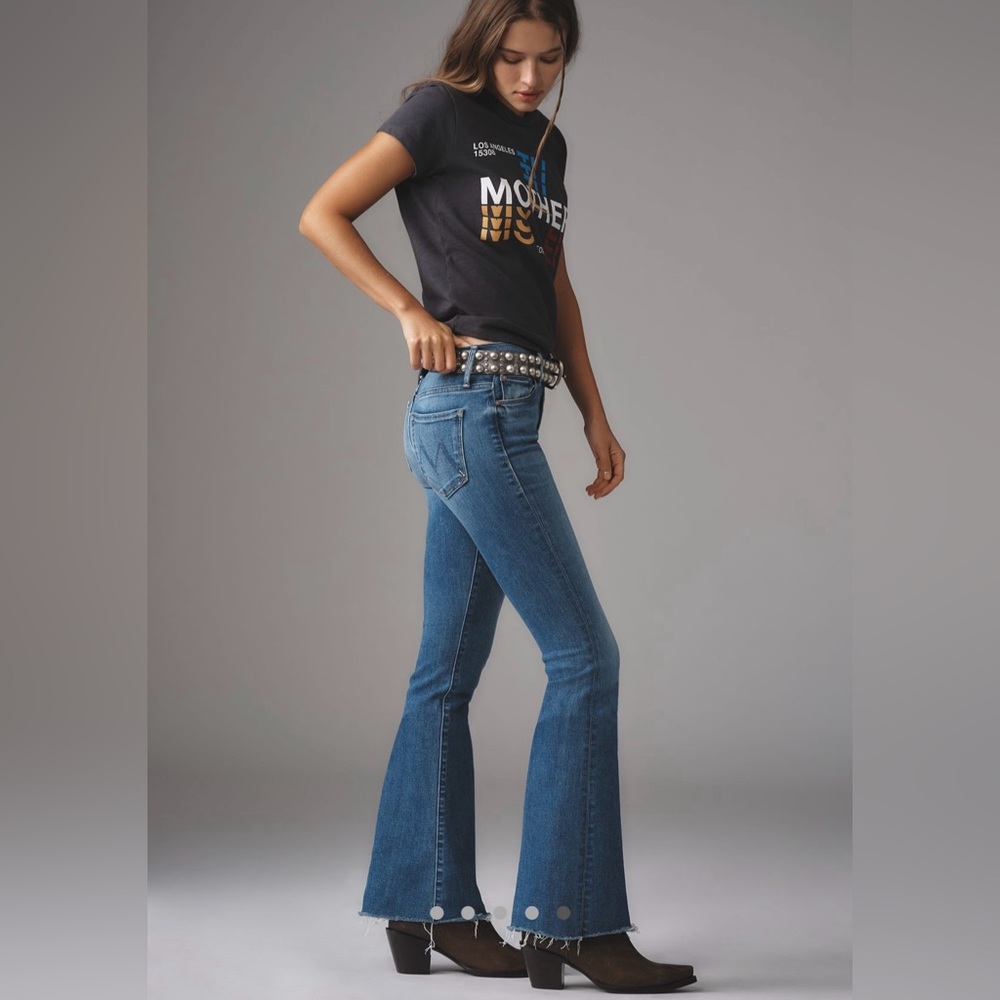 NWT MOTHER The Weekender Fray Mid-Rise Flare Jeans Size 32